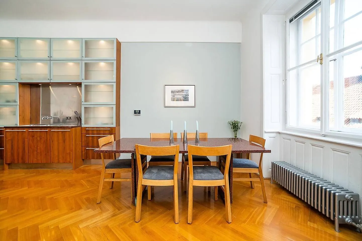 Apartament Elegant Old Town Apt With Balcony Praga