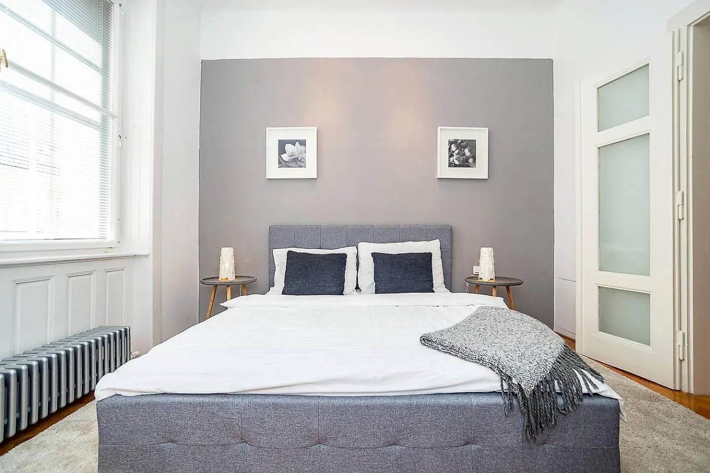 Elegant Old Town Apt With Balcony Praga 0*,  Czechy